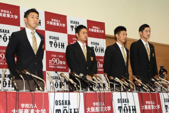 【ドラフト】大阪桐蔭、高校史上最多タイの同一校から4人が指名　2001年日大三高以来の快挙