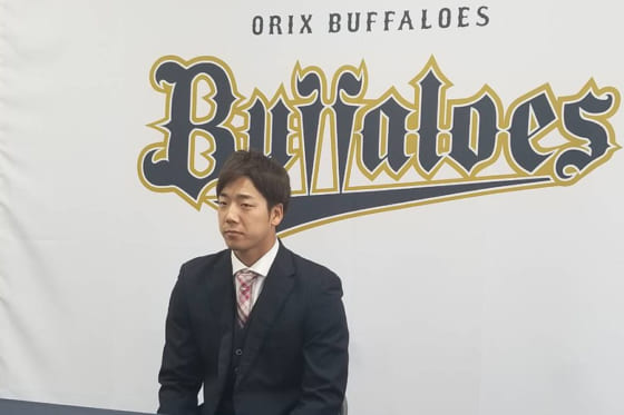 オリックス岩本が6倍増の1200万円でサイン　古巣・阪神戦へ意欲「とりあえず抑えたい」