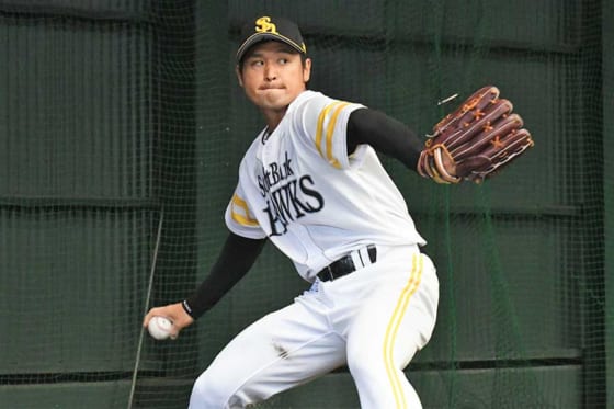 鷹・中田、唯一3連投で計186球　同級生・摂津氏からの「アドバイス」に期待!?