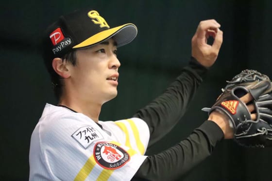 鷹和田、651日ぶり勝利を繋いだ5人衆写真公開　「白星つけてくれた頼もしい投手たち」