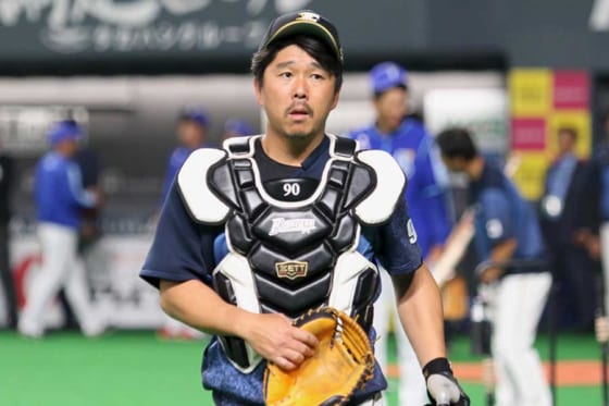 選手兼任コーチのハム実松が見せた懸命なプレー　好走塁に栗山監督が賛辞