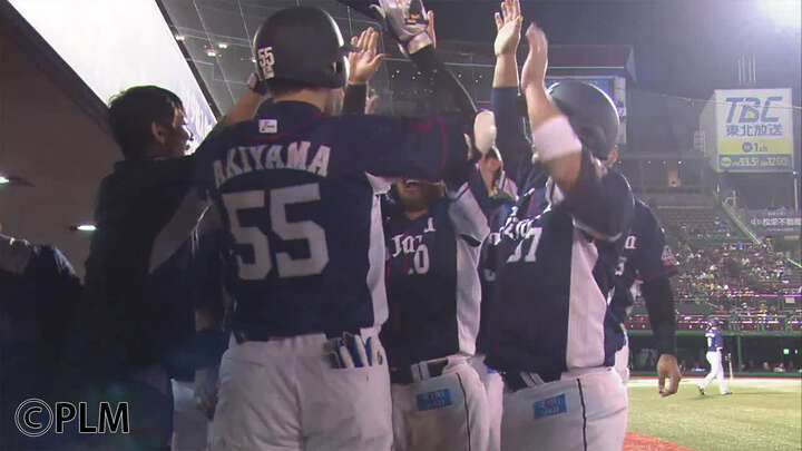 起死回生の一撃。秋山翔吾選手のプロ初満塁ホームランで埼玉西武が逆転！