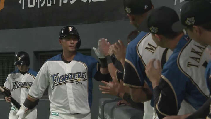 中田翔が3打数2安打1本塁打の活躍。北海道日本ハムがオリックスに連勝！　