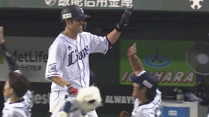 埼玉西武が11安打3本塁打8得点で打撃戦を制す。楽天との2位争いに先勝